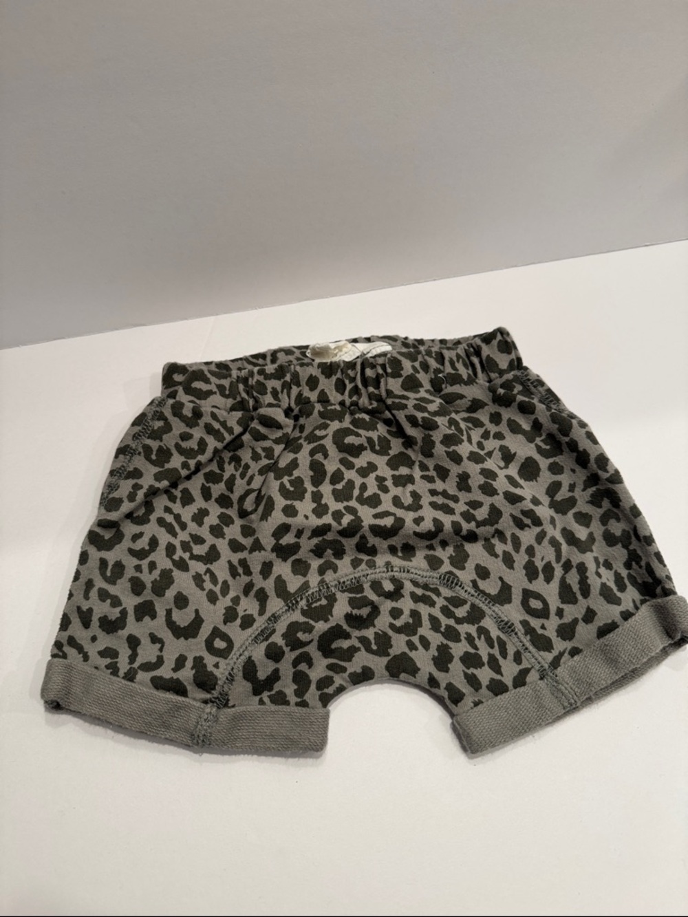 Cotton on baby Leopard Print Baby Shorts - light Olive Green & Black